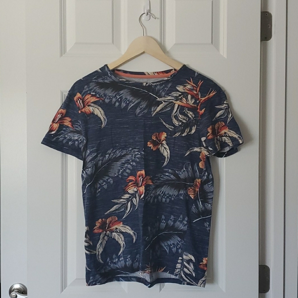 ❗5 for $25❗Floral print shirt